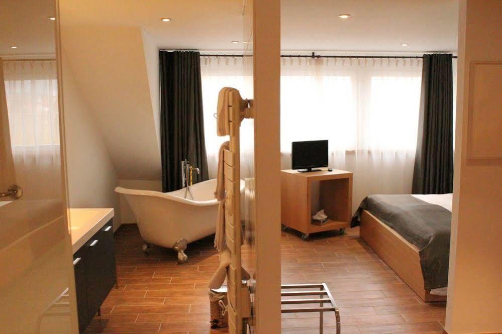 Art Hotel Kaysersberg-Vignoble Bagian luar foto